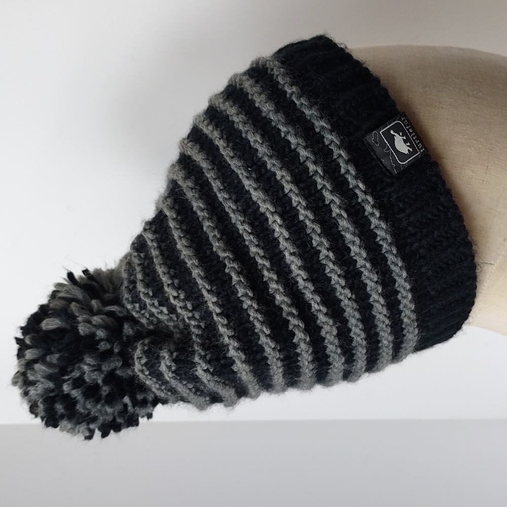 Turtle Fur Adult Pom Pom Beanie Hat Black Grey Knit OS Winter